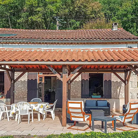 4 Bedroom Lovely In